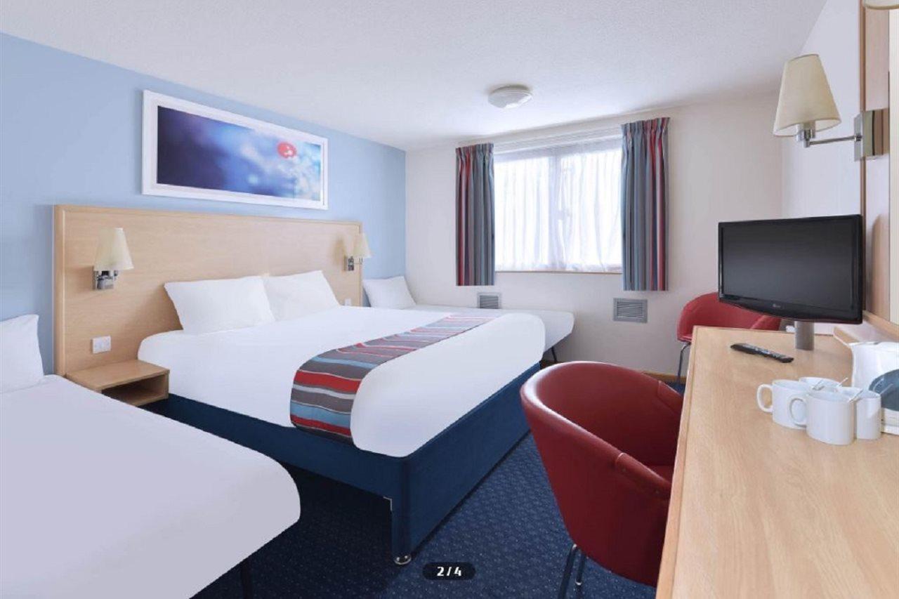 Travelodge Aberdeen Central Екстер'єр фото