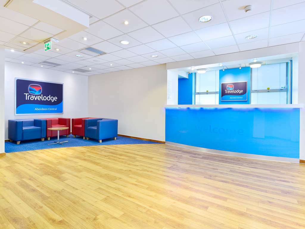 Travelodge Aberdeen Central Інтер'єр фото